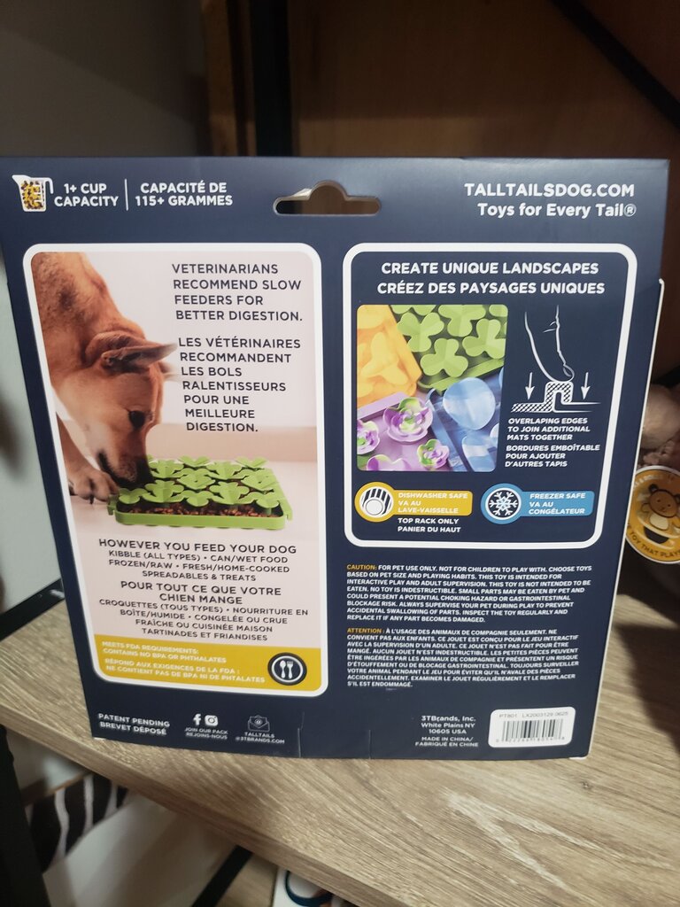 Tall Tails Foraging Mat