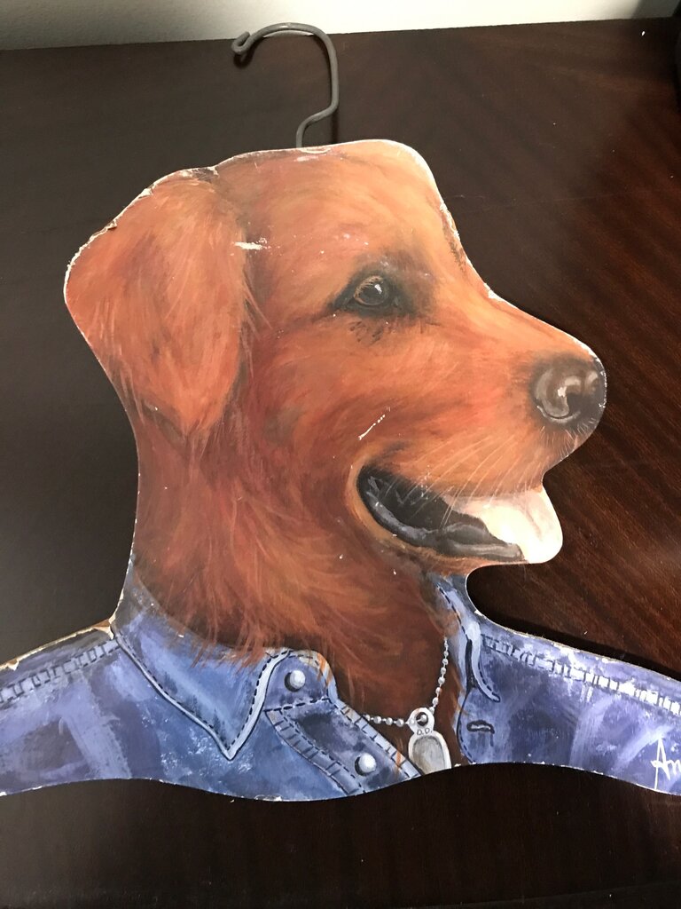 Golden Retriever Dog Hanger