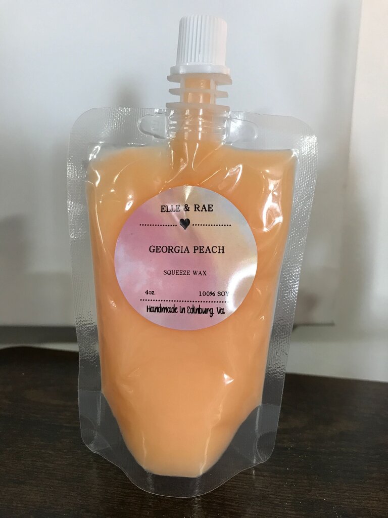 Elle & Rae Georgia Peach Squeeze Wax