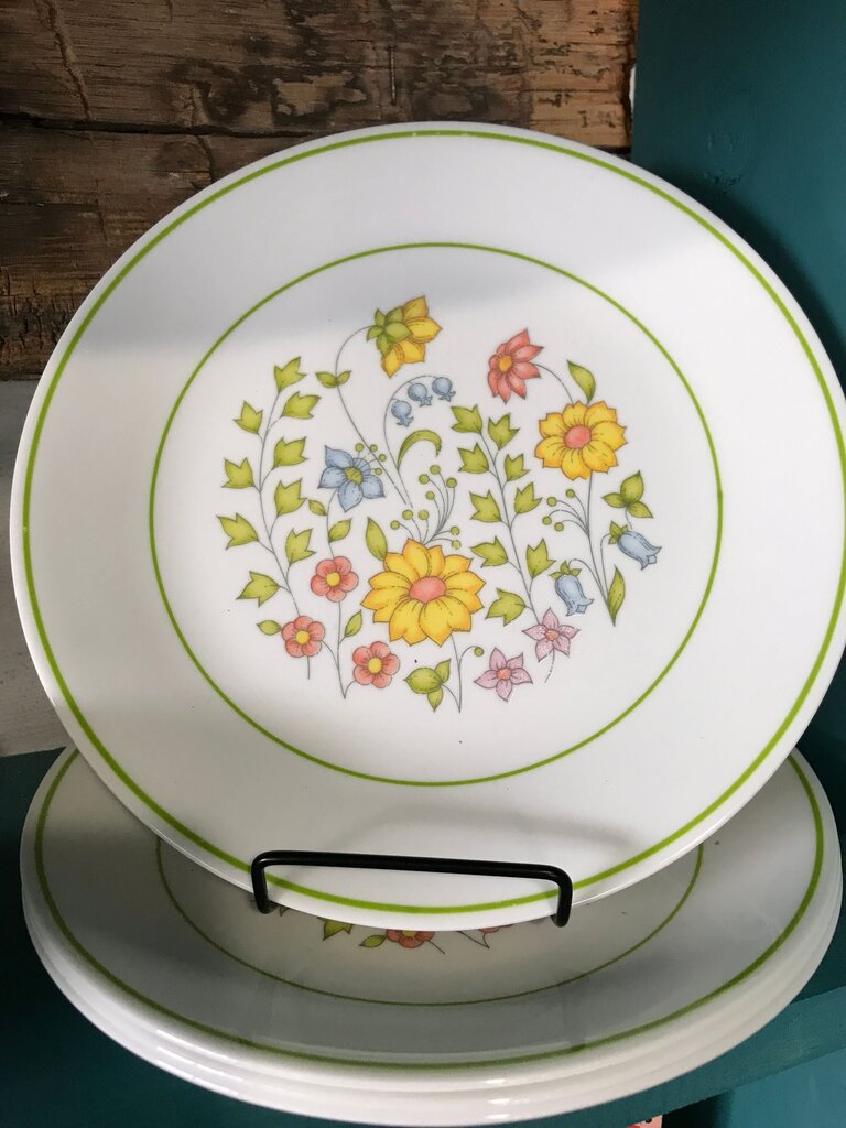 Corelle “Spring Meadow” luncheon plates