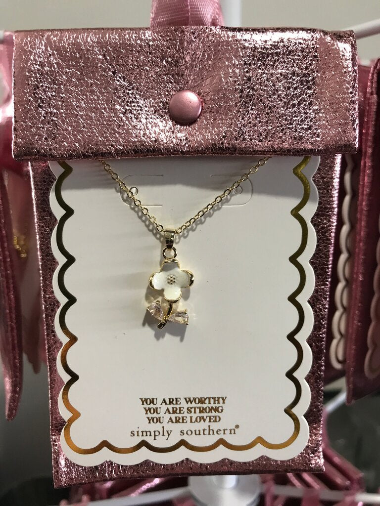 Simply Southern Flower Necklace