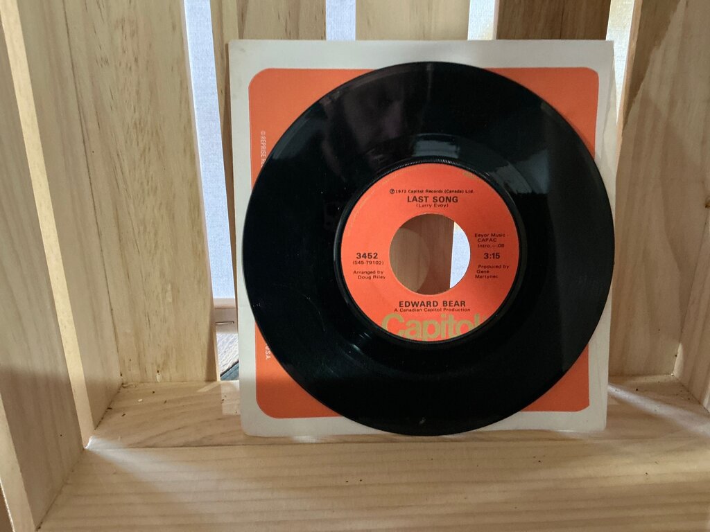 Edward Bear - Best Friend / Last Song 45 RPM.