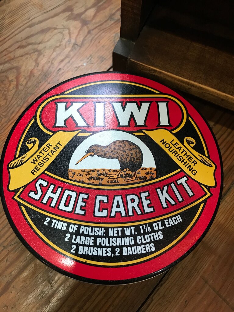 KIWI Shoe Care Kit