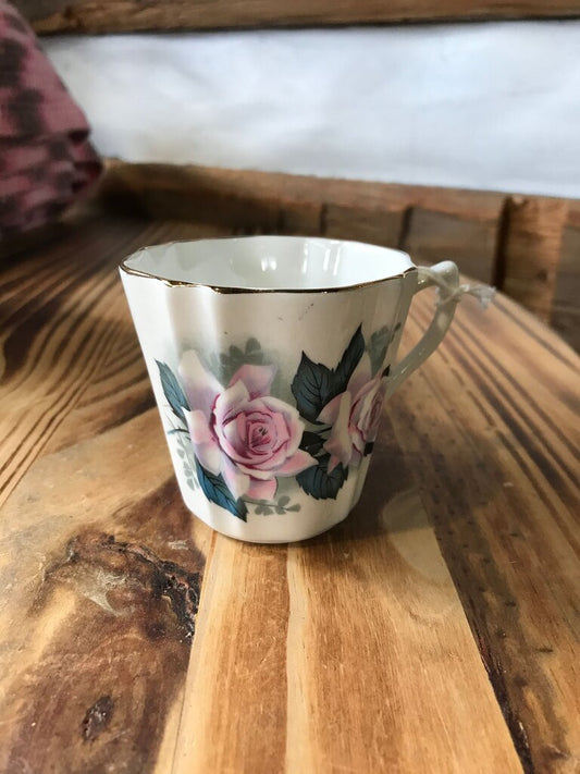 Floral Decorated Bone China Tea Cup