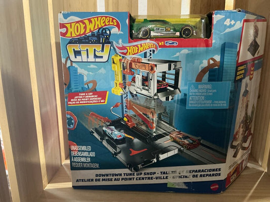 Hot Wheels City Downtown Tune Up Shop Playset