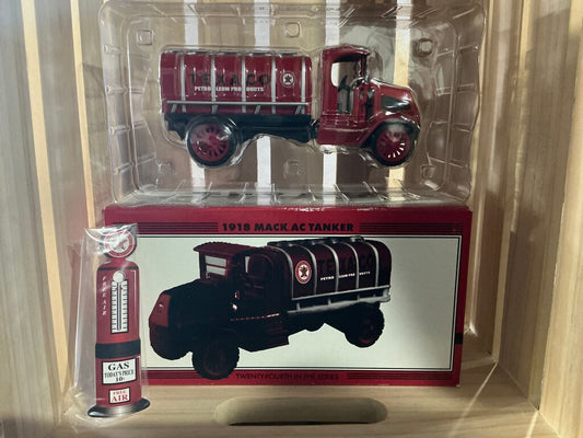1918 Mack AC Tanker Truck Model