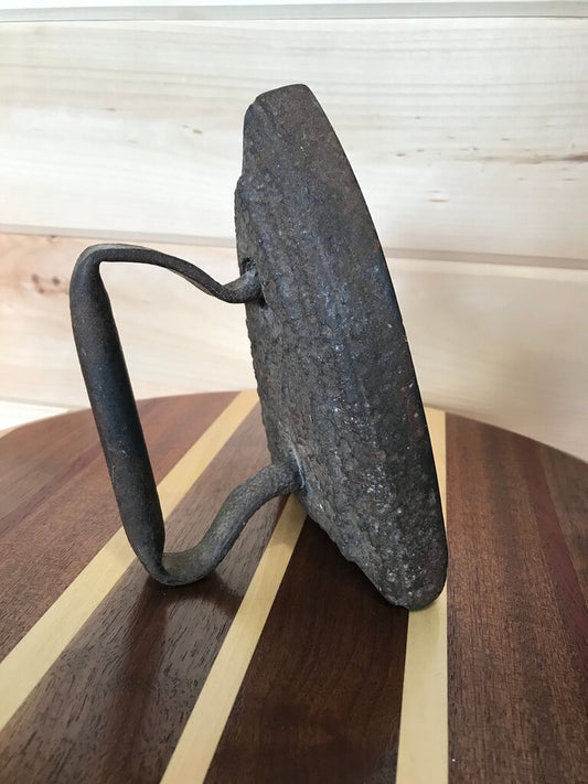 Antique Cast Iron (Iron)