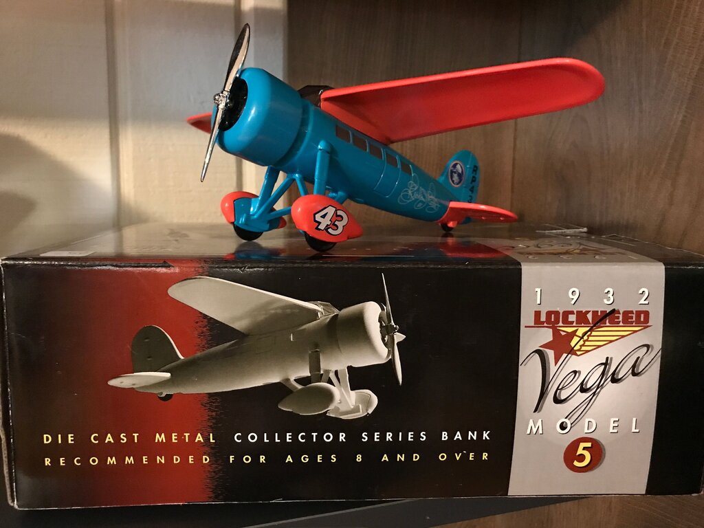 1932 Lockheed Vega Die Cast Metal Collector Bank